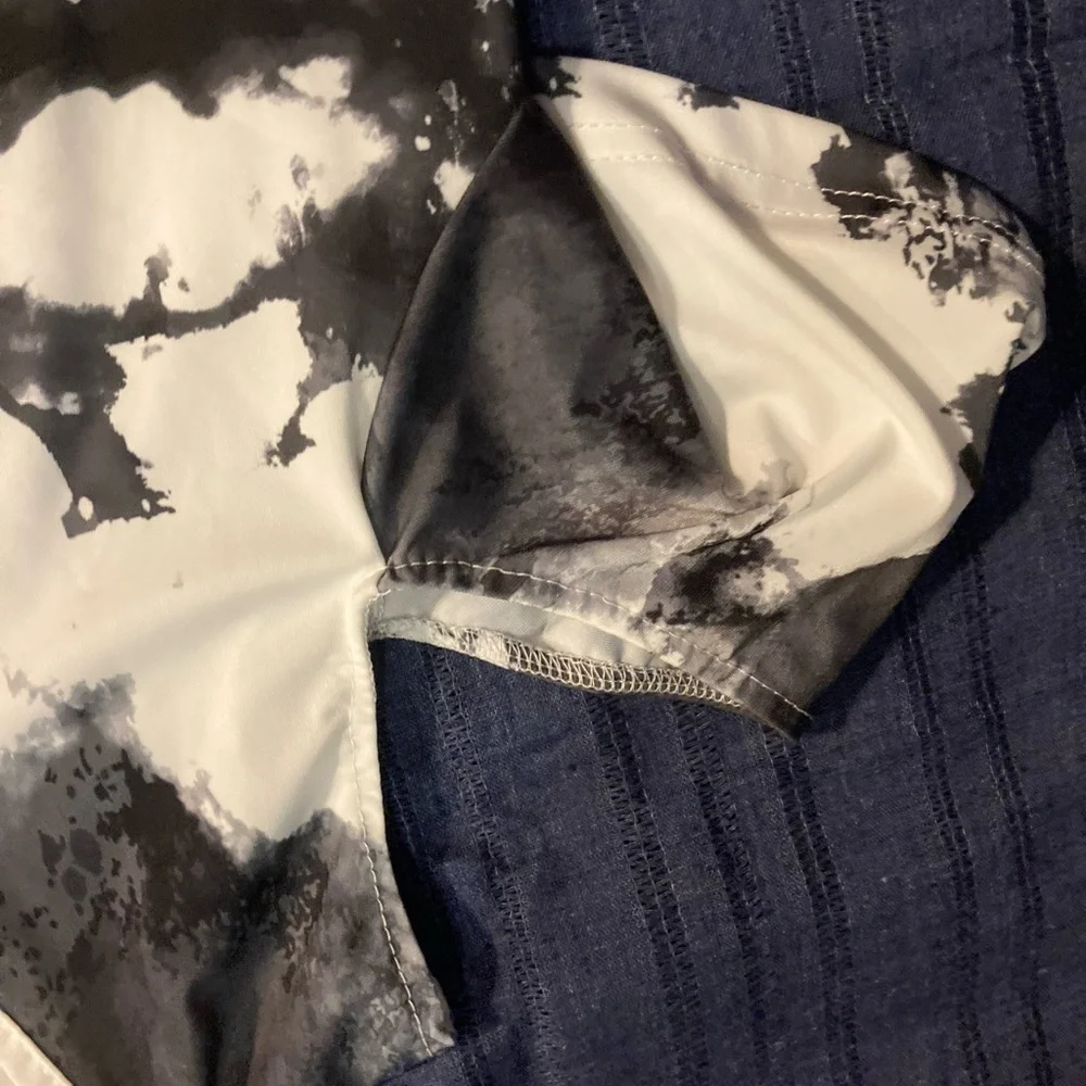 Beyond This Plane shirt - Picture 3 of 4